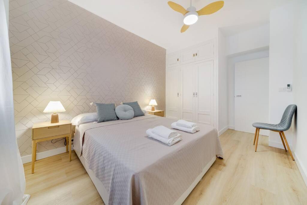Esplendido Apartamento En El Centro Malaga Luaran gambar