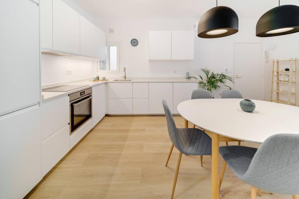 Esplendido Apartamento En El Centro Malaga Luaran gambar